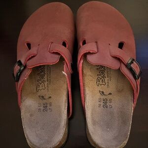 Women’s Birkenstock clog size 7
